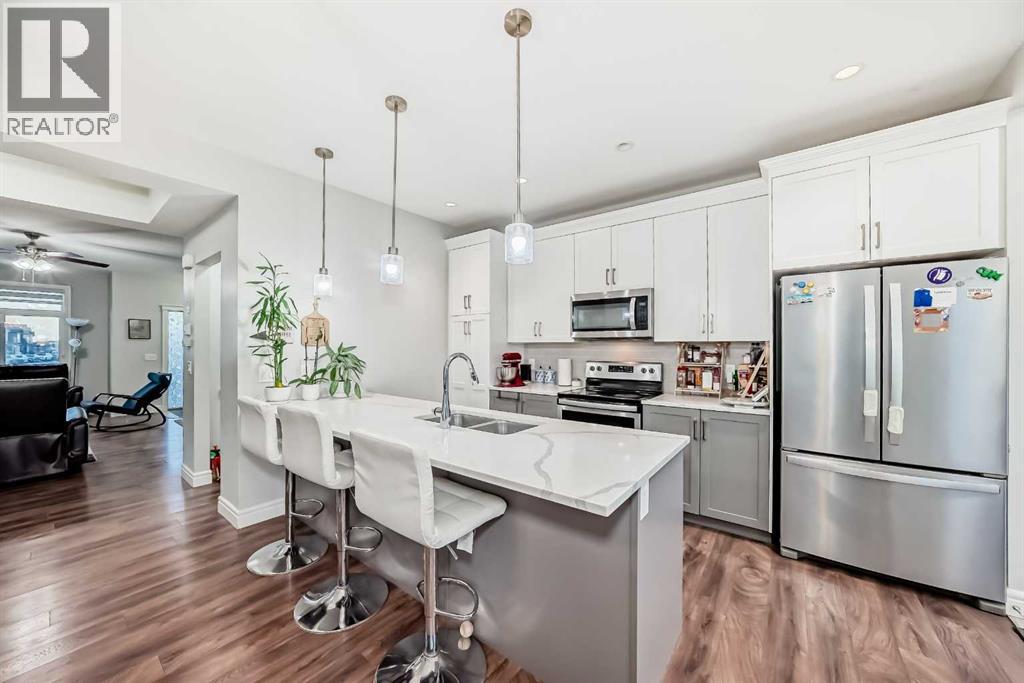 Duplex for Sale in 10097 46 Street NE|Calgary, Alberta T3J0Y5 5