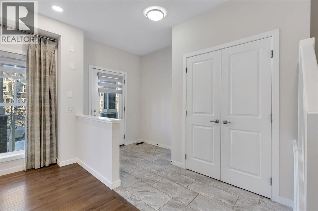 House for Sale in 357 Masters Road SE|Calgary, Alberta T3M2X3 3