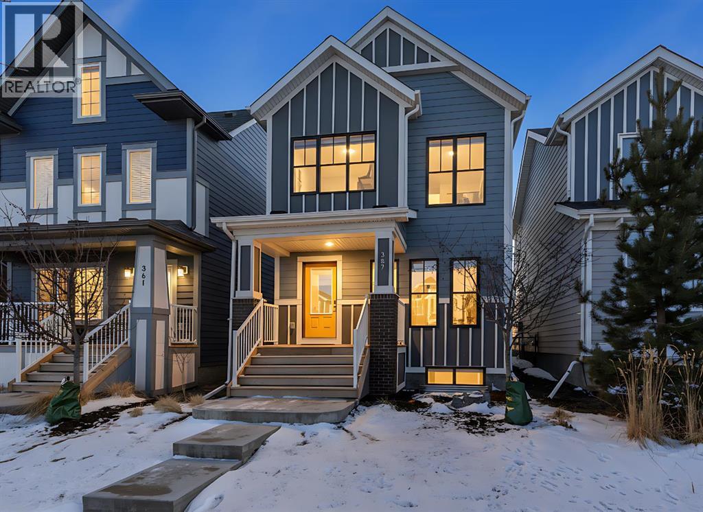 House for Sale in 357 Masters Road SE|Calgary, Alberta T3M2X3 2