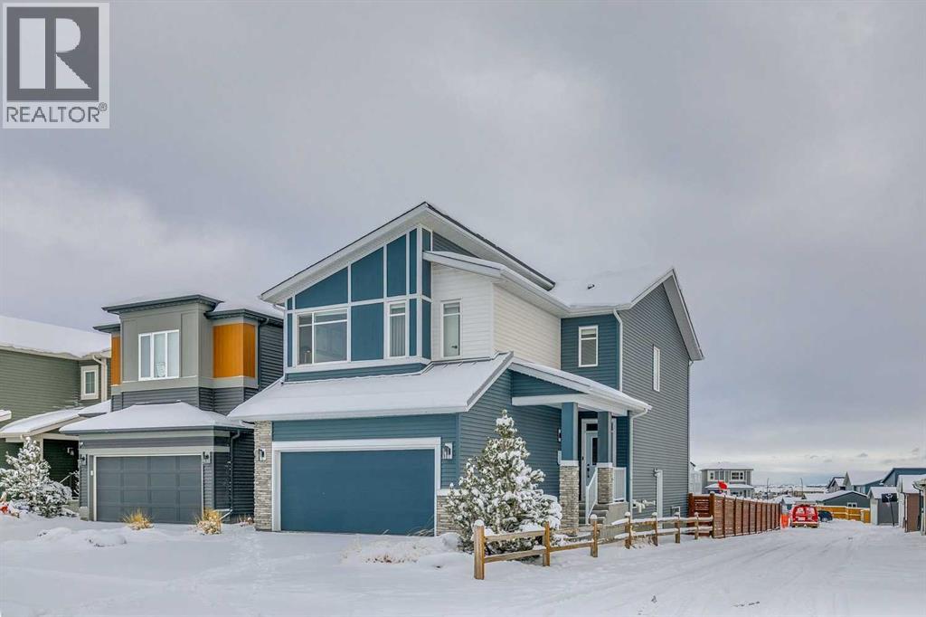 House for Sale in 227 Lucas Common NW|Calgary, Alberta T3P2B3 5