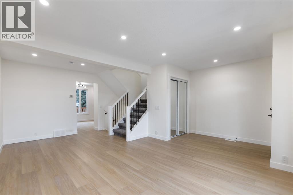 Duplex for Sale in 1051 Fonda Court SE|Calgary, Alberta T2A5W1 5