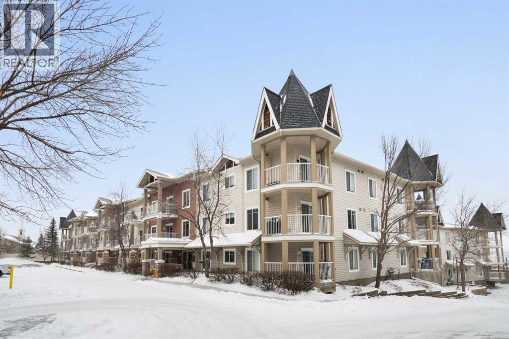 Apartment for Sale in 4213, 70 Panamount Drive NW|Calgary, Alberta T3K5Z1 2