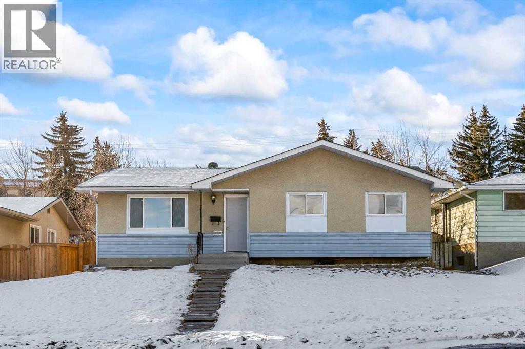 House for Sale in 531 64 Avenue NW|Calgary, Alberta T2K5L3