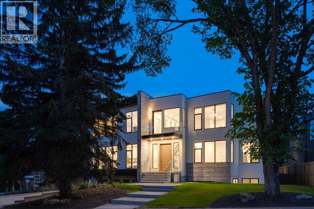 House for Sale in 711 Imperial Way SW|Calgary, Alberta T2S1N6