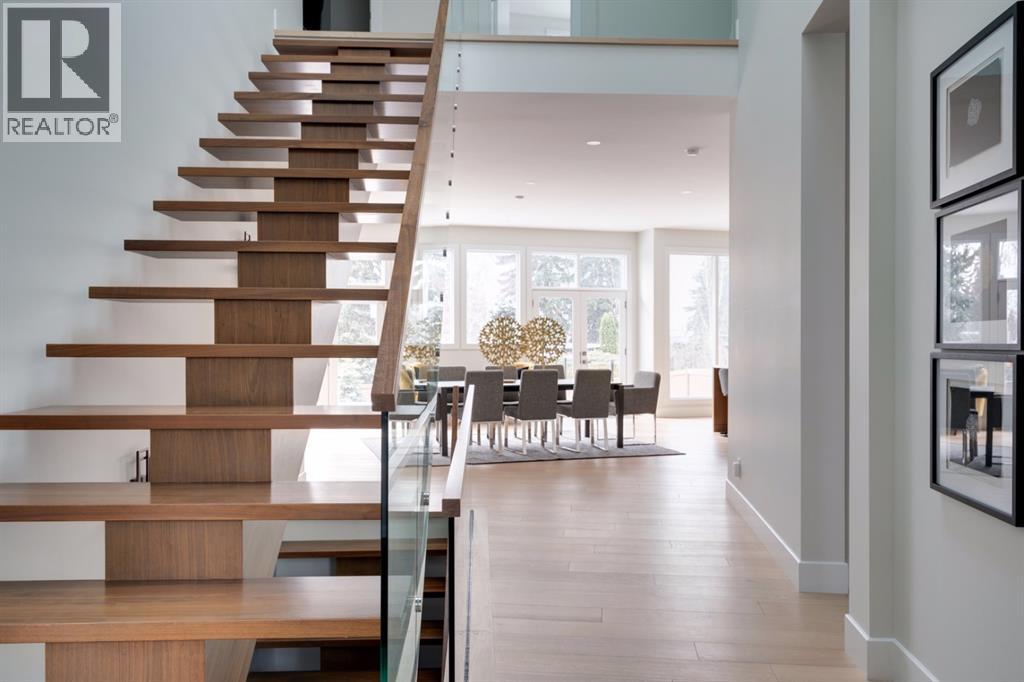 House for Sale in 711 Imperial Way SW|Calgary, Alberta T2S1N6 2