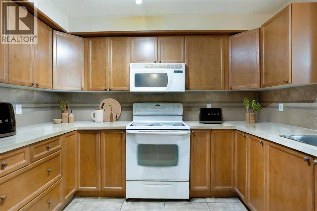 Apartment for Sale in 2107, 5200 44 Avenue NE|Calgary, Alberta T1Y7L4 5