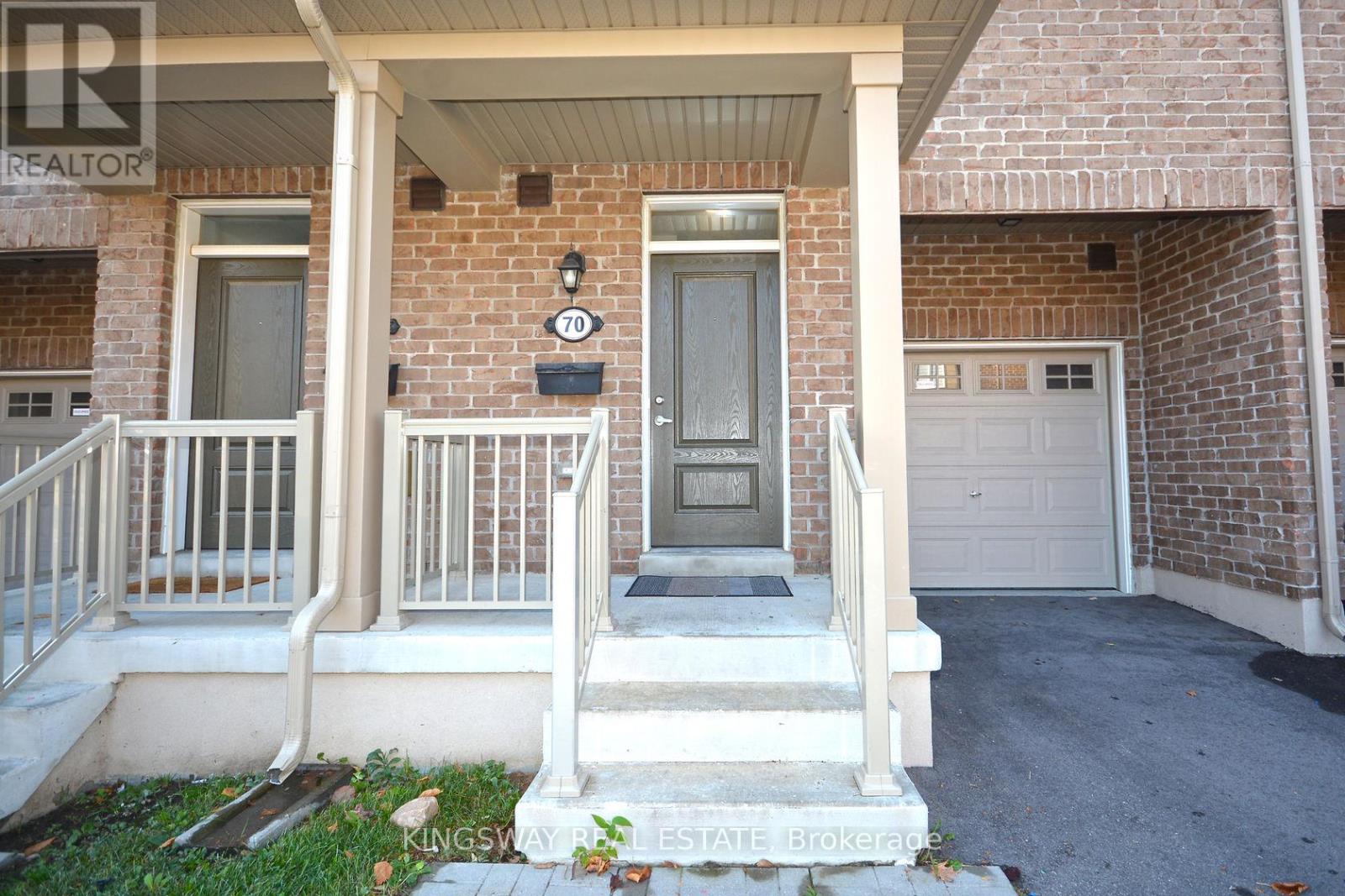 Row / Townhouse for Sale in 70 - 50 EDINBURGH DRIVE|Brampton (Bram West), Ontario L6Y1N9 3