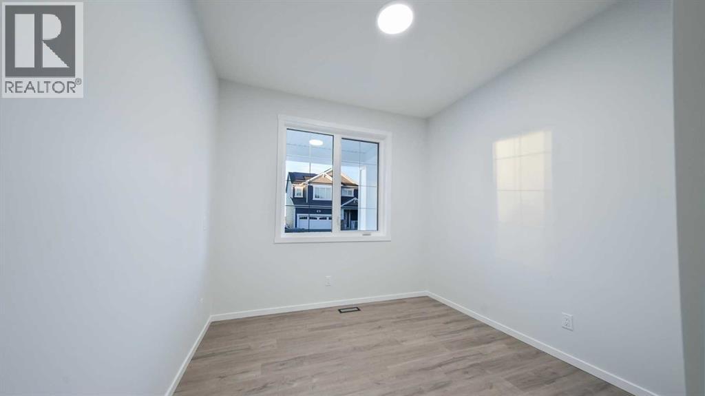 House for Sale in 41 Cityside View NE|Calgary, Alberta T3N2N3 4