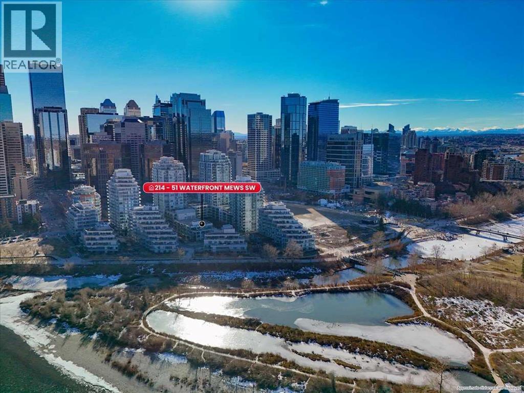 Apartment for Sale in 214, 51 Waterfront Mews SW|Calgary, Alberta T2P0X3 4