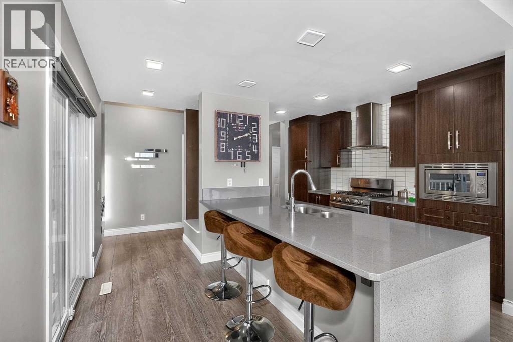 House for Sale in 45 Redstone Drive NE|Calgary, Alberta T3J0N2 3