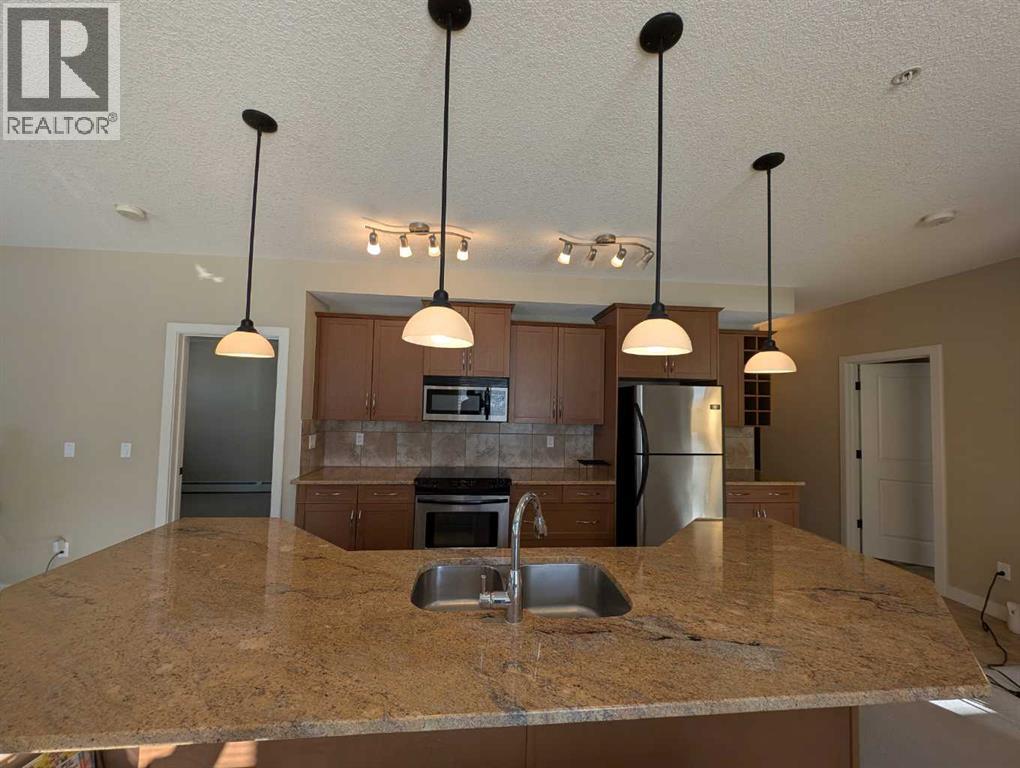 Apartment for Sale in 203, 35 Aspenmont Heights SW|Calgary, Alberta T3H0E5 3