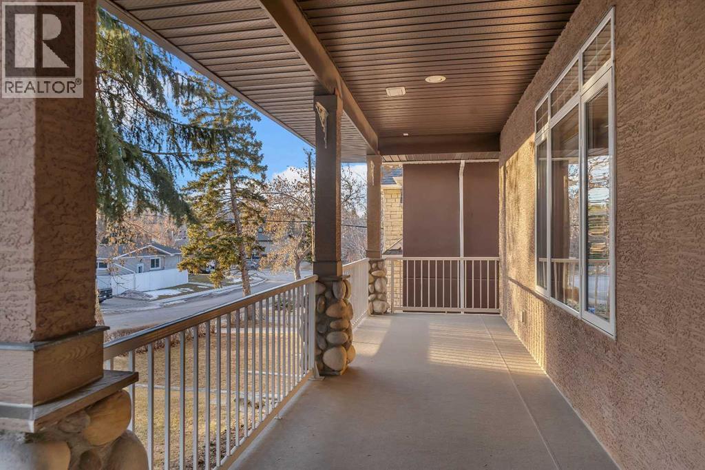 House for Sale in 15 Rosery Drive NW|Calgary, Alberta T2K1L4 3