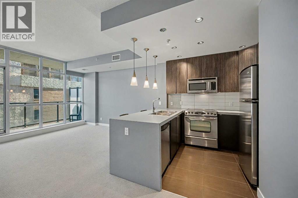 Apartment for Sale in 609, 788 12 Avenue SW|Calgary, Alberta T2R0H1 3