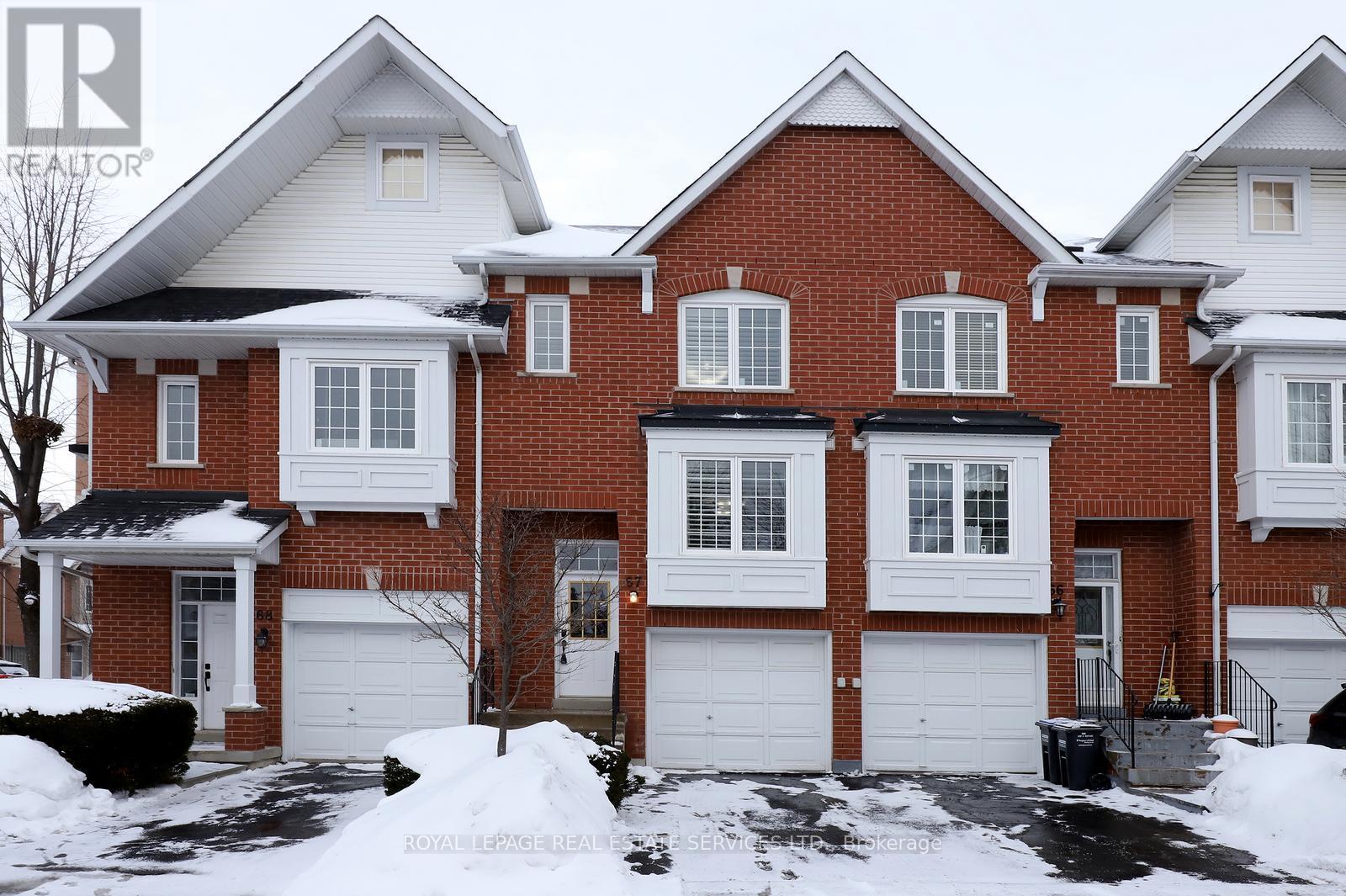 Row / Townhouse for Sale in 67 - 1575 SOUTH PARADE COURT|Mississauga (East Credit), Ontario L5M6E9 3