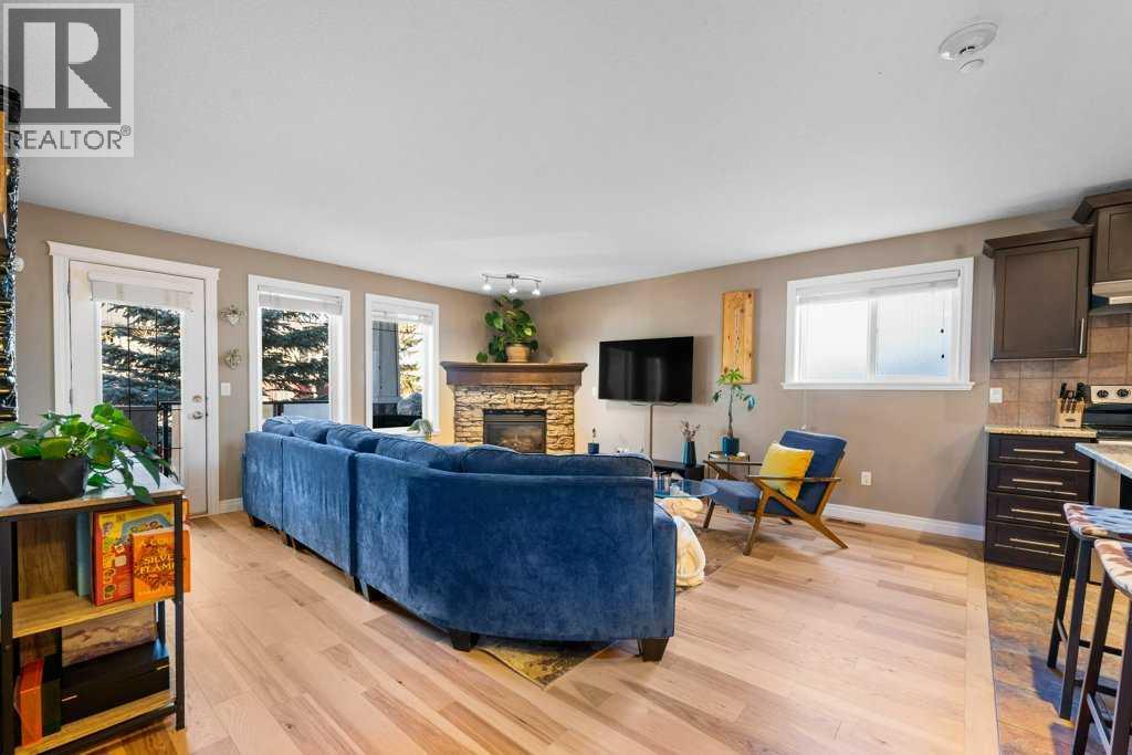 Apartment for Sale in 201, 1920 26 Street SW|Calgary, Alberta T3E2A1 3