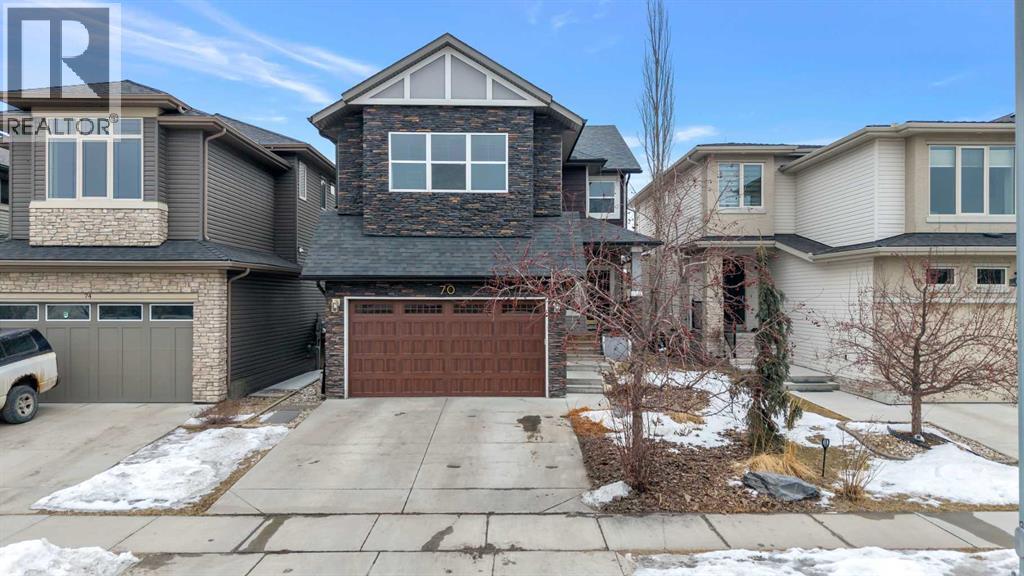 House for Sale in 70 CHAPARRAL VALLEY Square SE|Calgary, Alberta T2X0P6