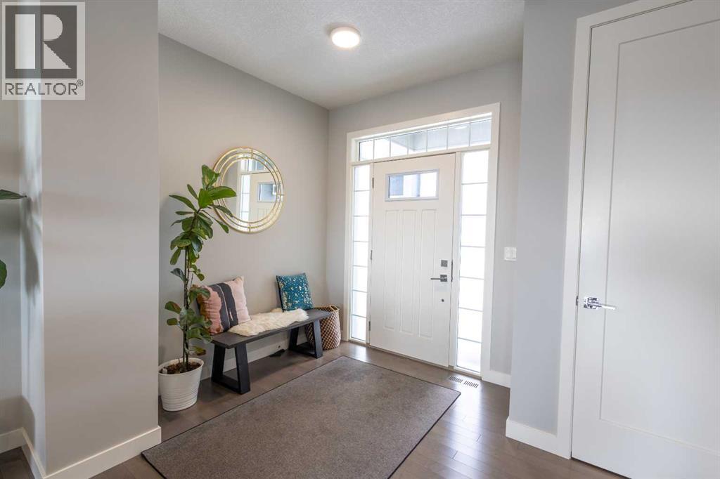 House for Sale in 52 Tuscany Valley Grove NW|Calgary, Alberta T3L0E3 4