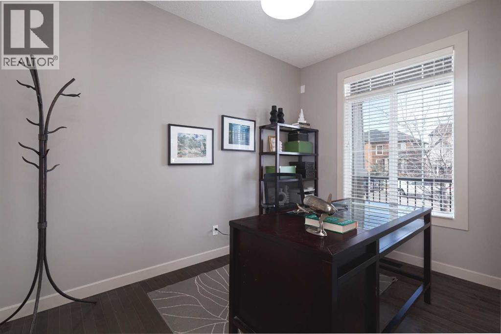 House for Sale in 344 Evergreen Circle SW|Calgary, Alberta T2Y0B8 5