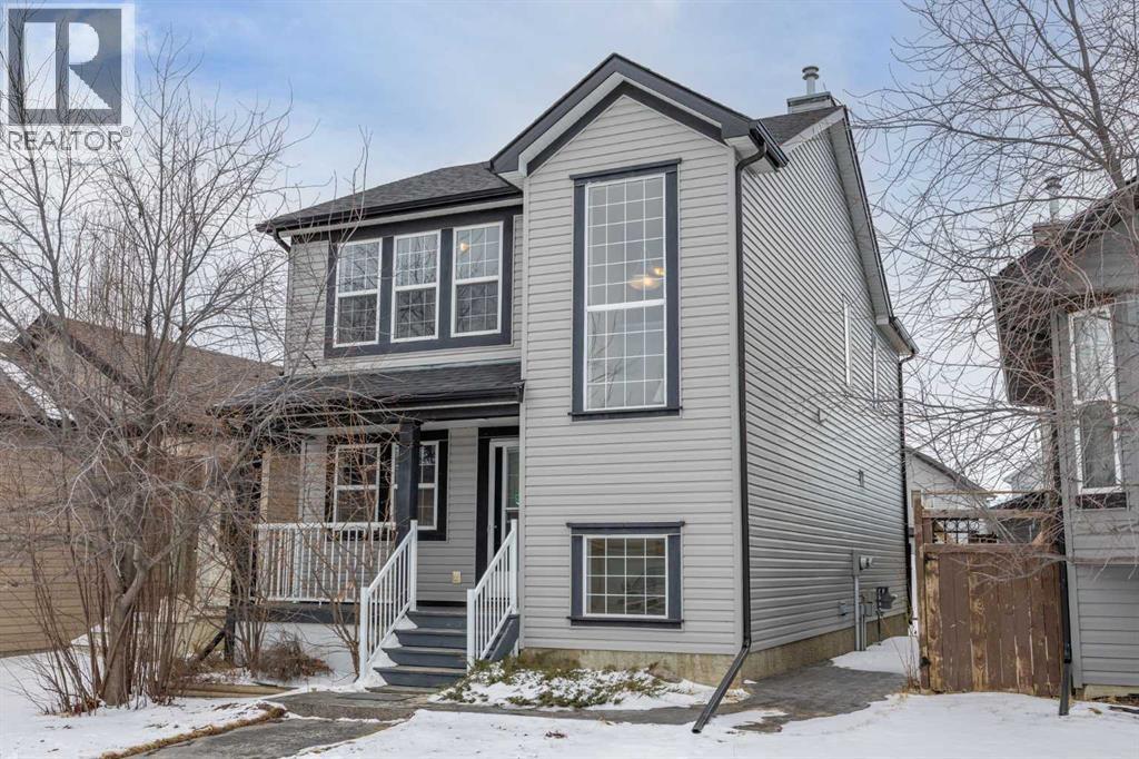 House for Sale in 69 Everglen Way SW|Calgary, Alberta T2Y5G3 2