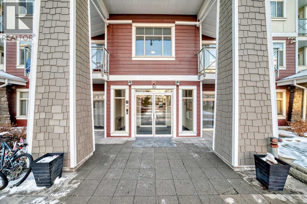 Apartment for Sale in 103, 10 Auburn Bay Link SE|Calgary, Alberta T3M1Y8 4