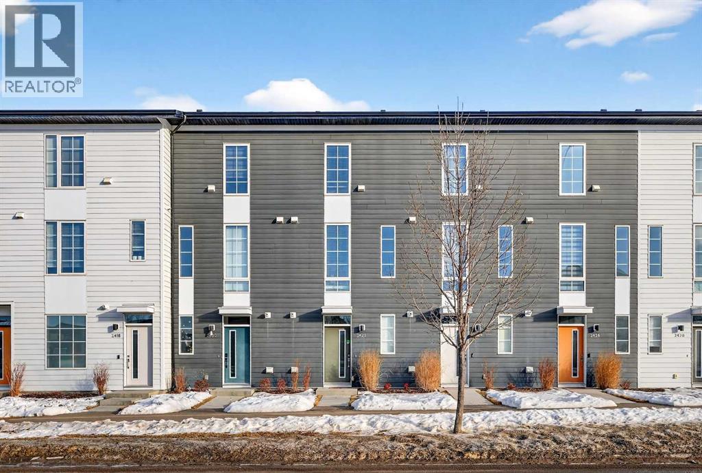 Row / Townhouse for Sale in 2422 210 Avenue SE|Calgary, Alberta T2X4C2