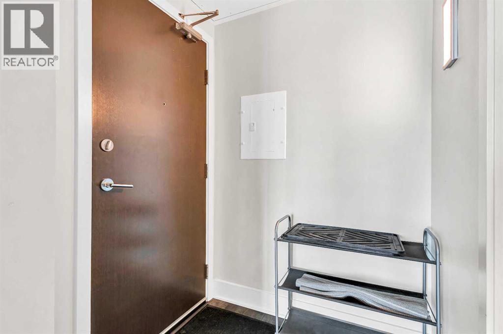 Apartment for Sale in 2101, 901 10 Avenue SW|Calgary, Alberta T2R0B5 2