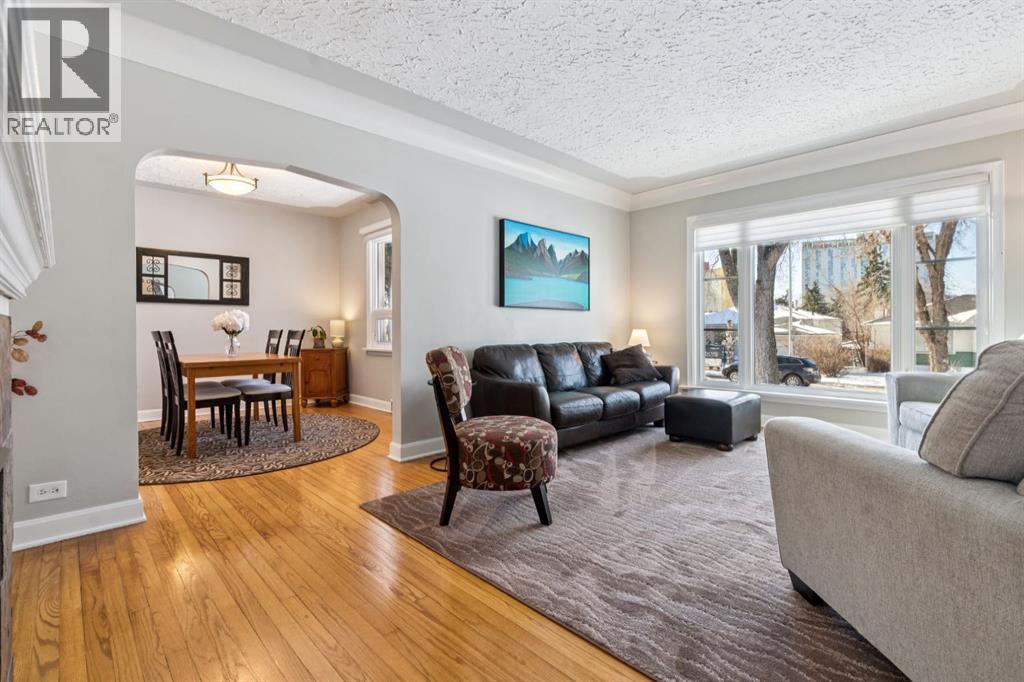 House for Sale in 1628 9 Street NW|Calgary, Alberta T2M3L4 3