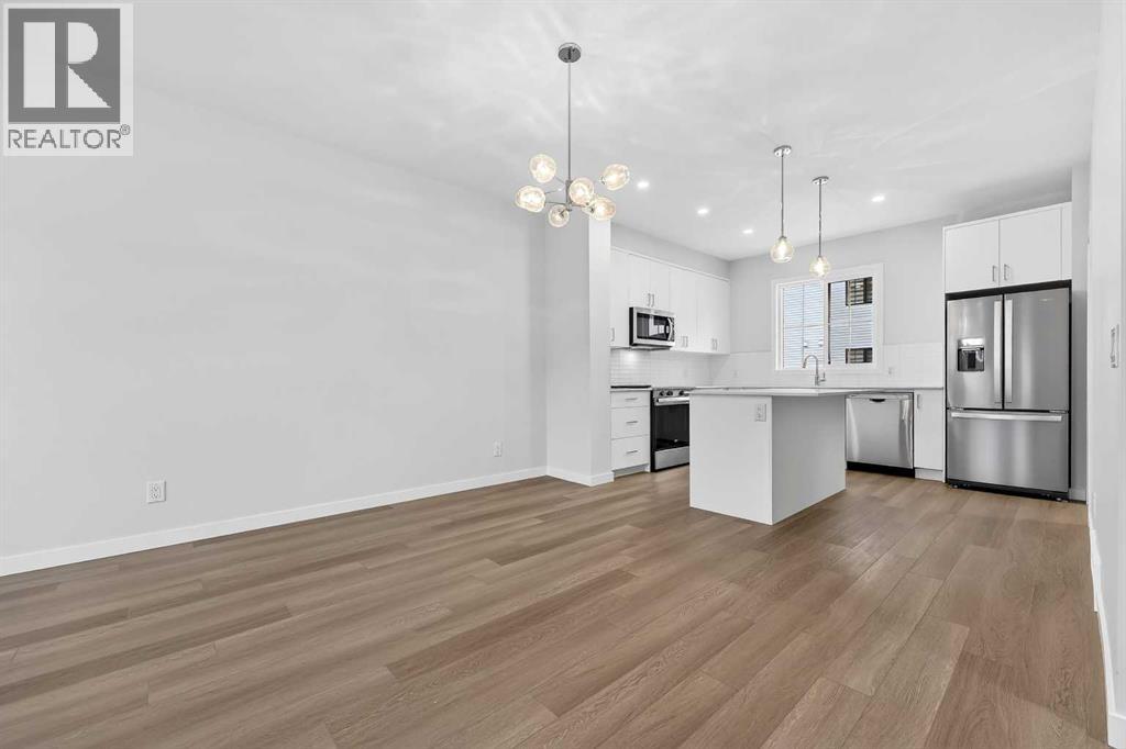 Row / Townhouse for Sale in 10 Hotchkiss Parade SE|Calgary, Alberta T3S0X5 3