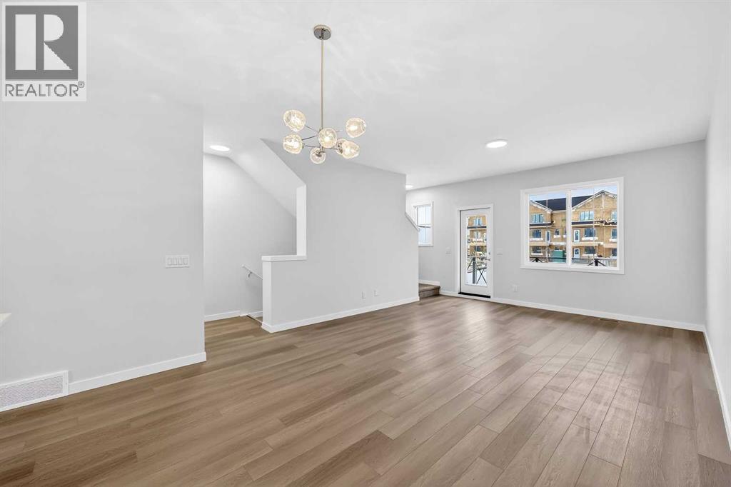 Row / Townhouse for Sale in 10 Hotchkiss Parade SE|Calgary, Alberta T3S0X5 4