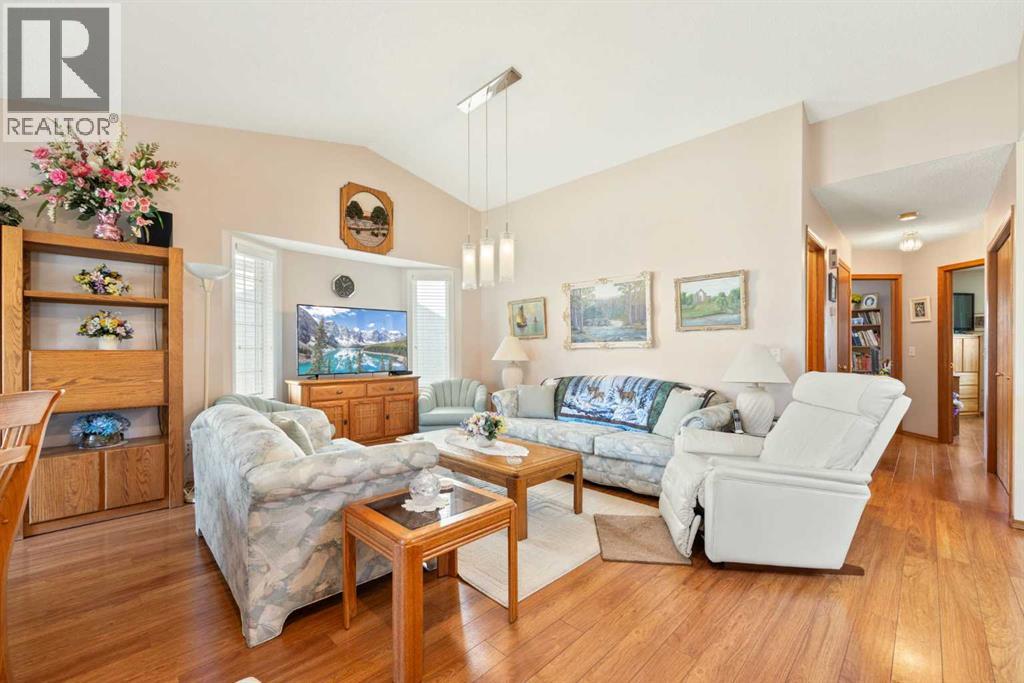 Duplex for Sale in 217 Arbour Cliff Close NW|Calgary, Alberta T3G3W7 5