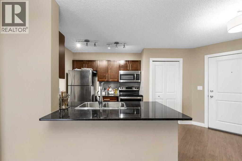 Apartment for Sale in 409, 5 Saddlestone Way NE|Calgary, Alberta T3J0S2 4