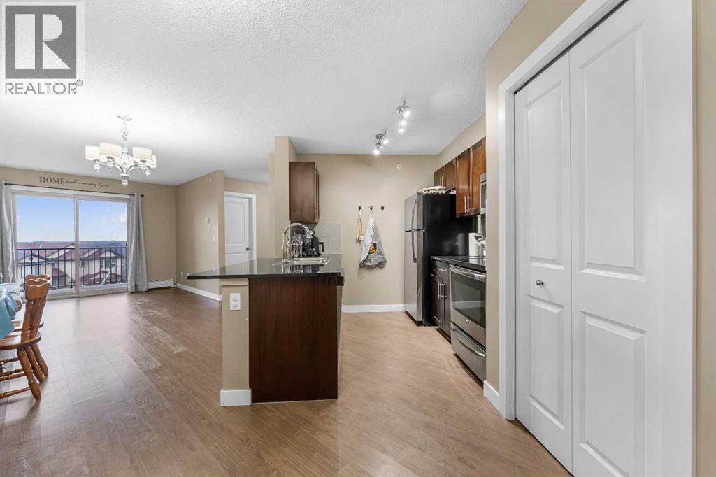 Apartment for Sale in 409, 5 Saddlestone Way NE|Calgary, Alberta T3J0S2 3