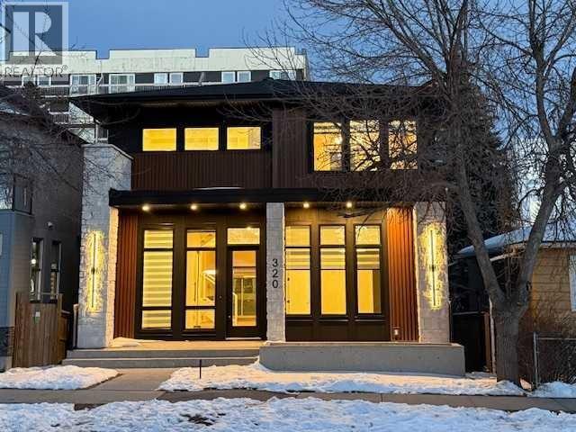 House for Sale in 320 15 Street NW|Calgary, Alberta T2N2A9