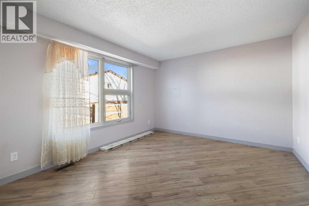 Row / Townhouse for Sale in 80, 5103 35 Avenue SW|Calgary, Alberta T3E6L9 3