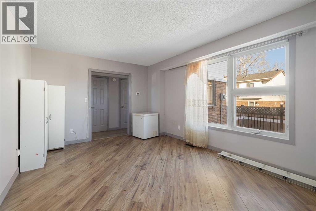 Row / Townhouse for Sale in 80, 5103 35 Avenue SW|Calgary, Alberta T3E6L9 4