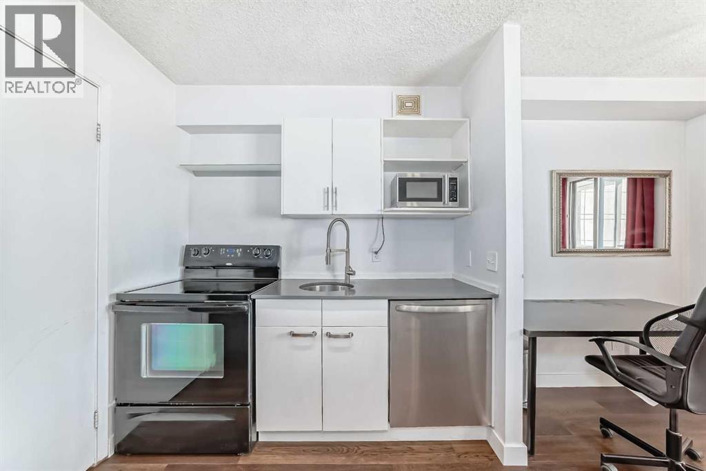 Apartment for Sale in 504, 111 14 Avenue SE|Calgary, Alberta T2G4Z8 5