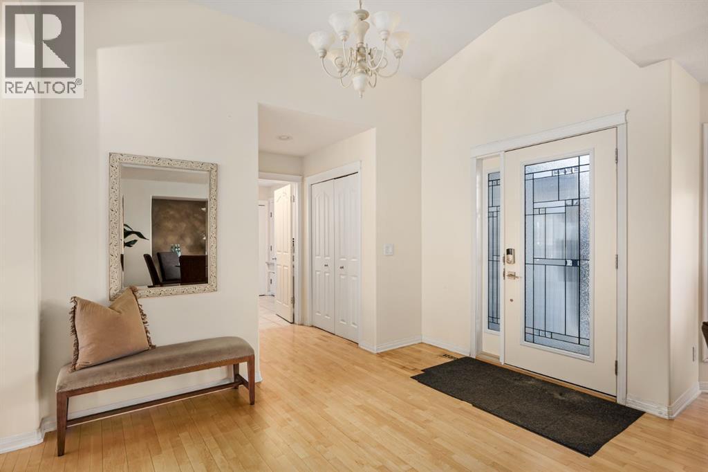 House for Sale in 425 Sienna Heights Hill SW|Calgary, Alberta T2H3T3 3