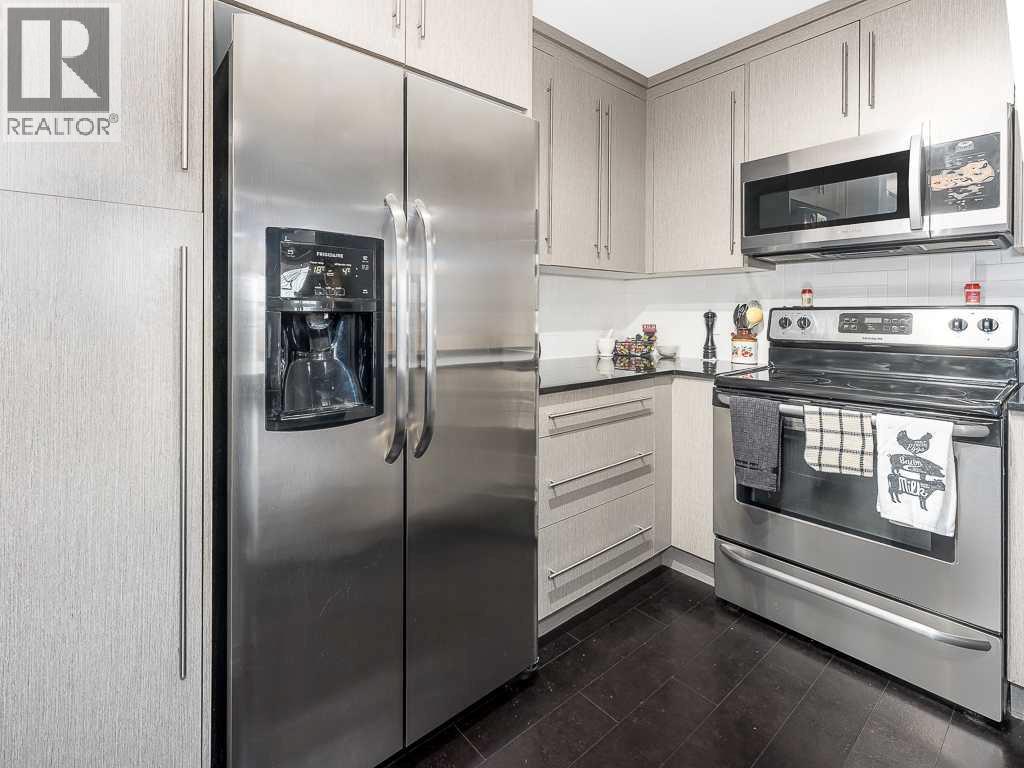 Apartment for Sale in 1203, 11 Mahogany Row SE|Calgary, Alberta T3M2L6 5