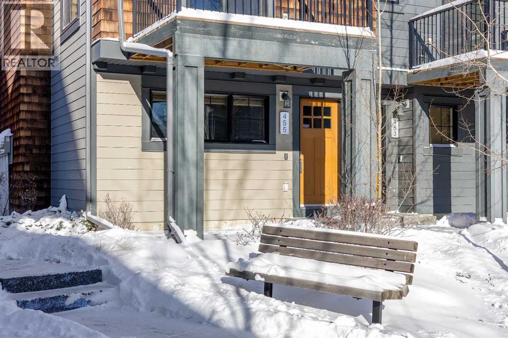 Row / Townhouse for Sale in 455 Ascot Circle SW|Calgary, Alberta T3H0X3 2