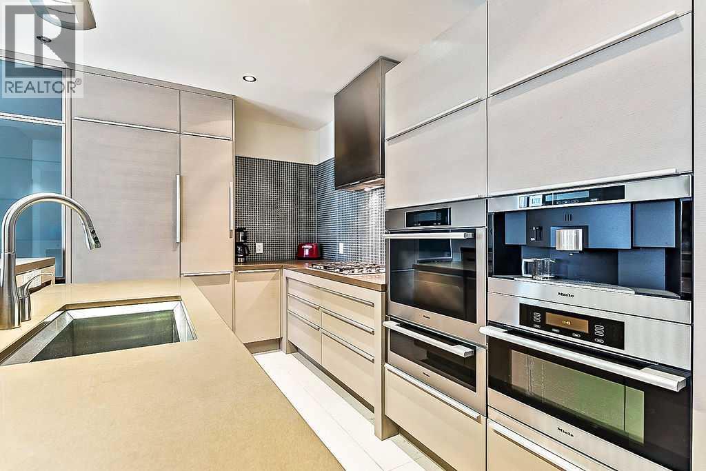 Apartment for Sale in 1602, 108 9 Avenue SW|Calgary, Alberta T2P3H9 5