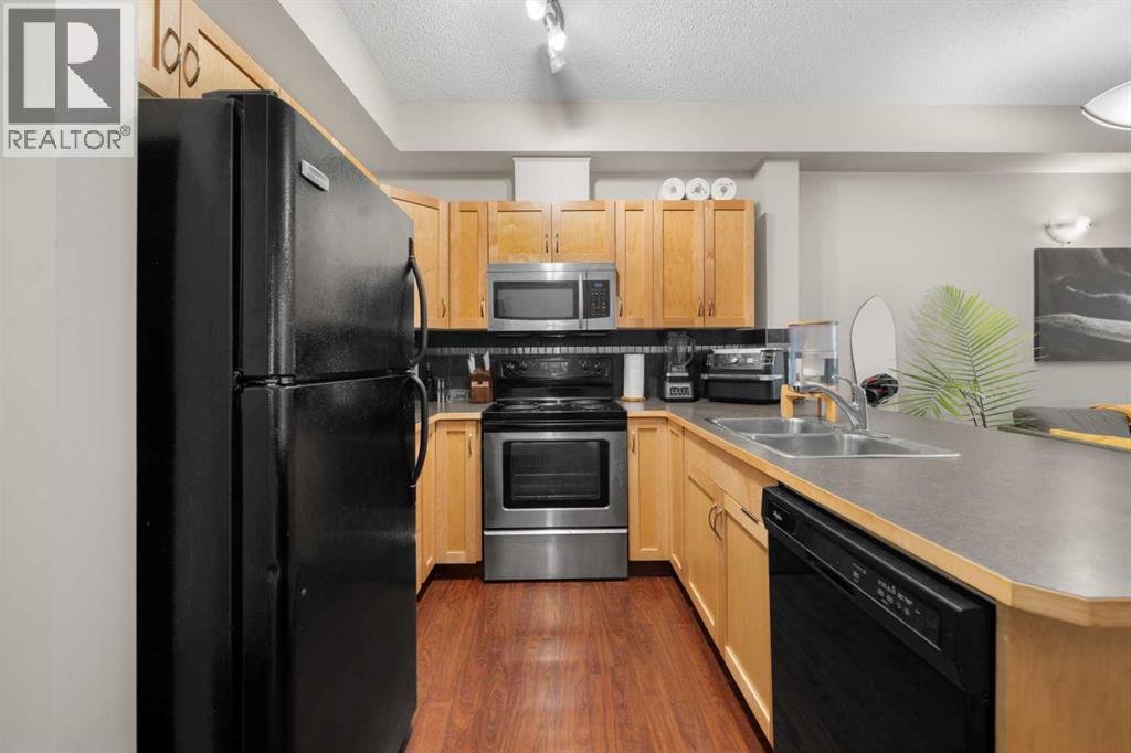 Apartment for Sale in 1111, 211 Aspen Stone Boulevard SW|Calgary, Alberta T3H0K1 3