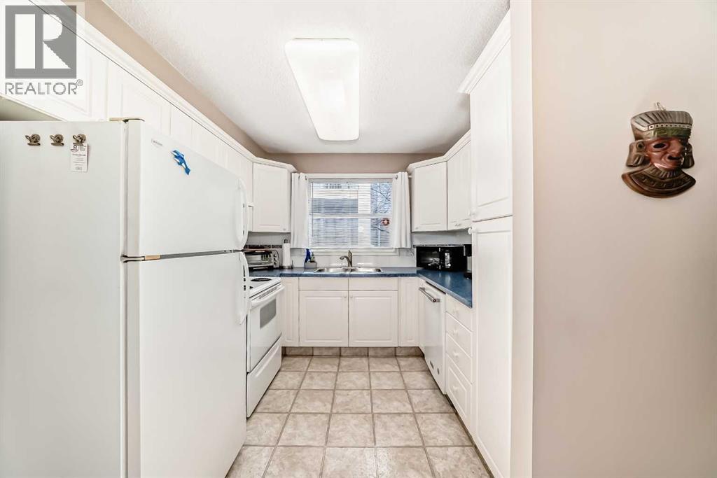 Apartment for Sale in 116, 6800 Hunterview Drive NW|Calgary, Alberta T2K6K5 5