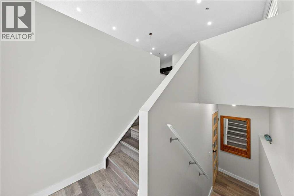 House for Sale in 246 Martinvalley Mews NE|Calgary, Alberta T3J4W3 4