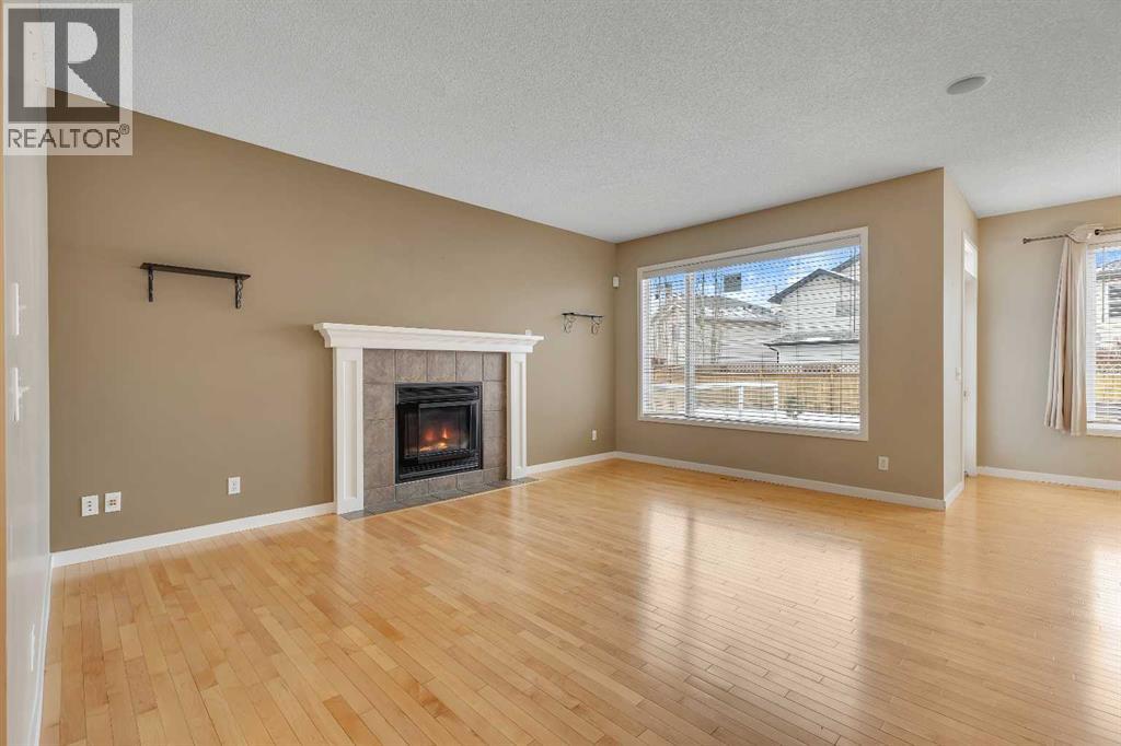 House for Sale in 119 Valley Stream Circle NW|Calgary, Alberta T3B5W2 5