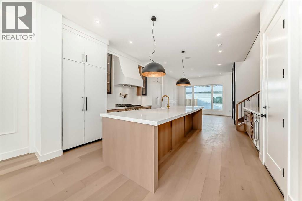 Duplex for Sale in 517 34A Street NW|Calgary, Alberta T2N2Y6 5