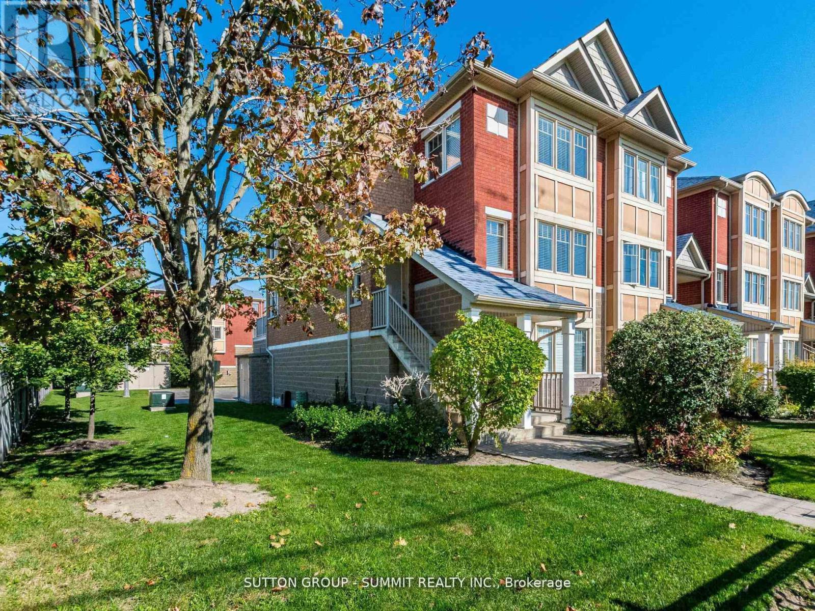 Row / Townhouse for Sale in 11 - 5035 NINTH LINE|Mississauga (Churchill Meadows), Ontario L5M0E6 3