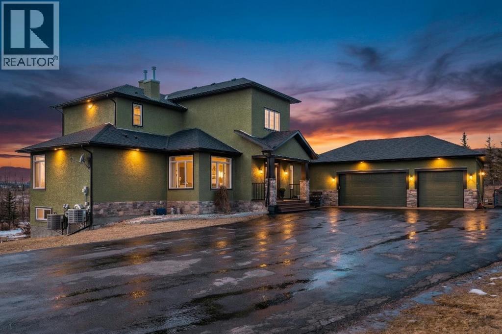 House for Sale in 210196 90 Street W|Rural Foothills County, Alberta T1S0T2 2