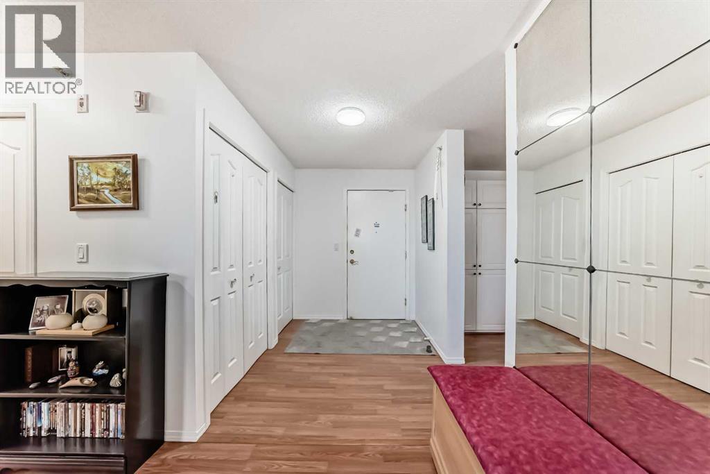 Apartment for Sale in 1409, 1000 Millrise Point SW|Calgary, Alberta T2Y3W4 3