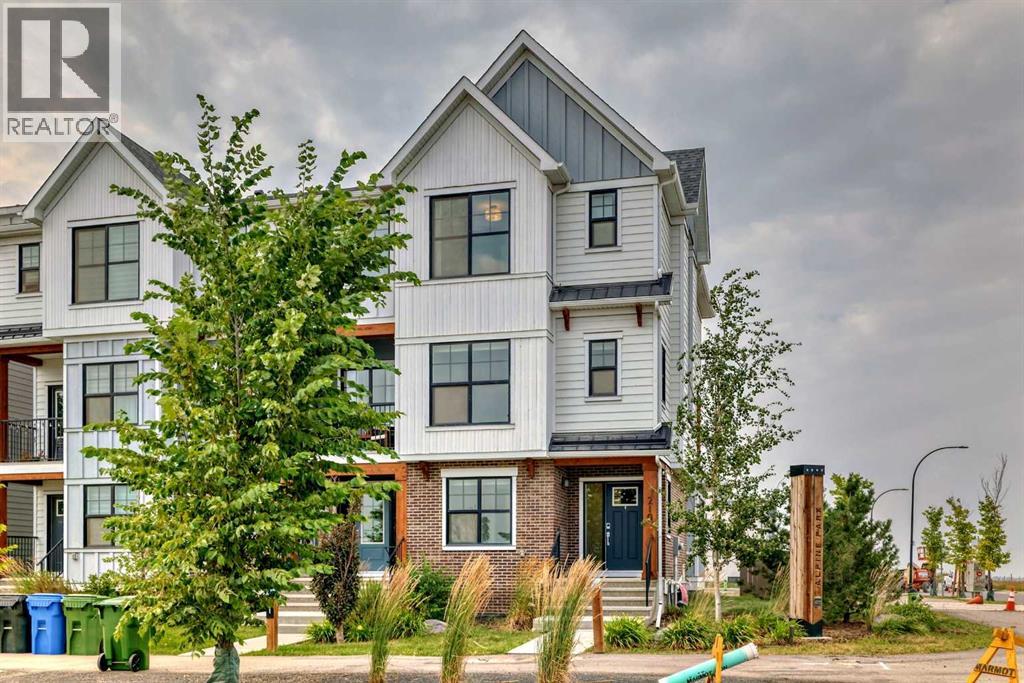 Row / Townhouse for Sale in 210 Alpine Avenue SW|Calgary, Alberta T2Y0R8 5