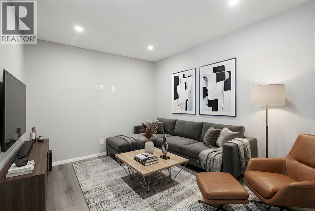 Row / Townhouse for Sale in 225 Yorkville Boulevard SW|Calgary, Alberta T2X5H6 4